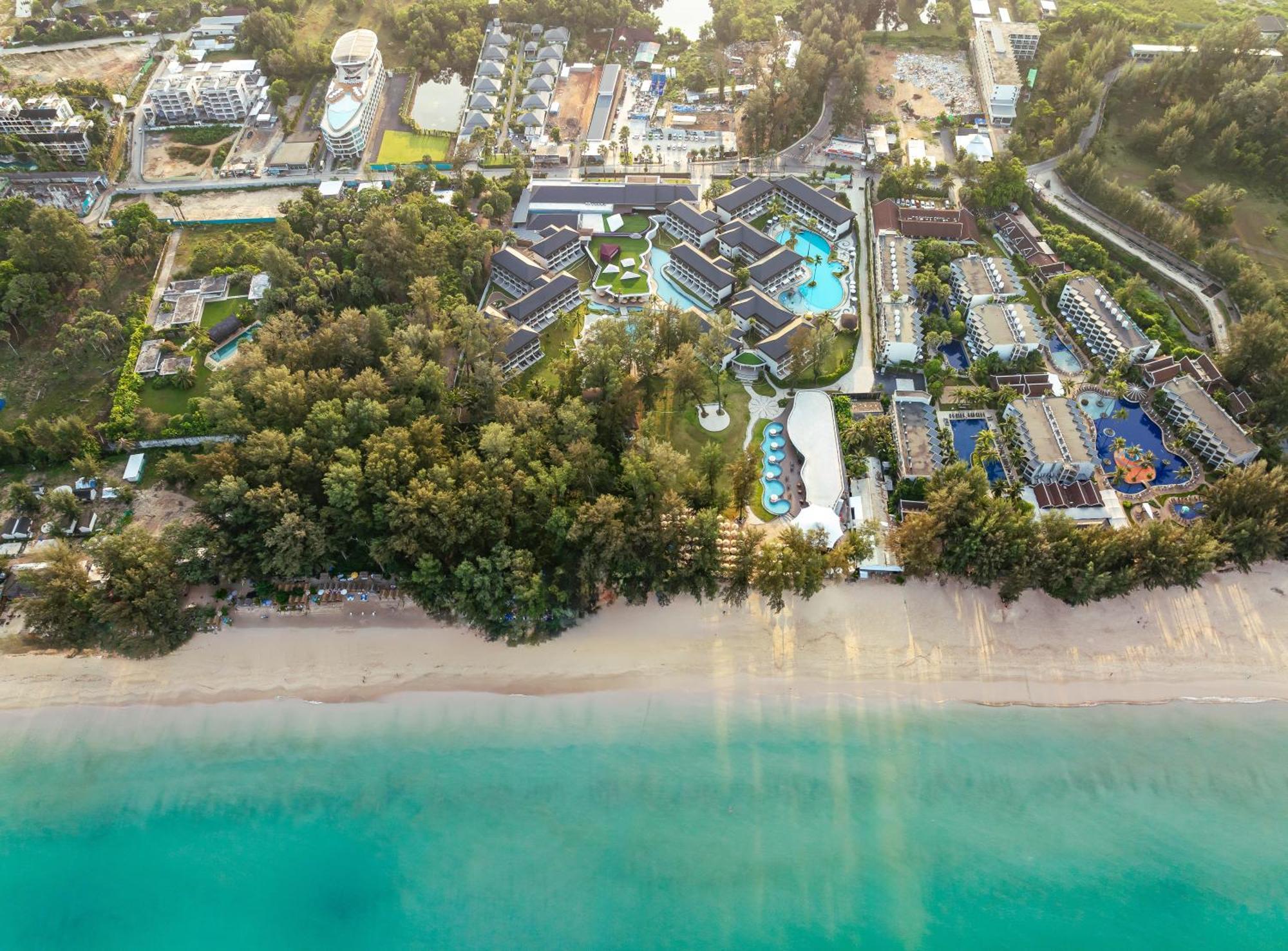 Amora Beach Resort Phuket Pantai Bang Tao Bagian luar foto